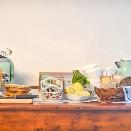 Tenuta Ca Bassa Bed & Breakfast 3*