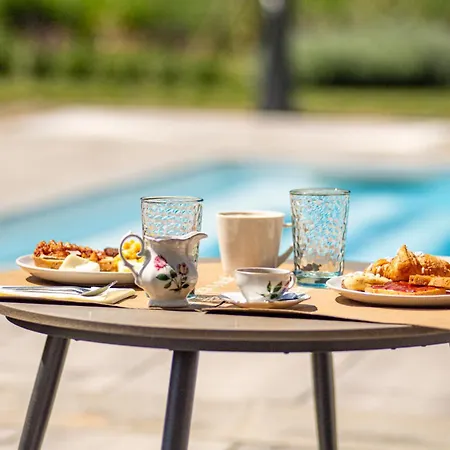 Tenuta Ca Bassa 3* Кастель Сан Петро Терме